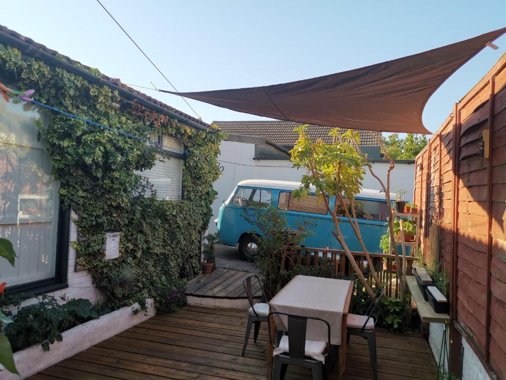 Bungalow with Parking, Near Preston Park, Brighton & Hove (updated