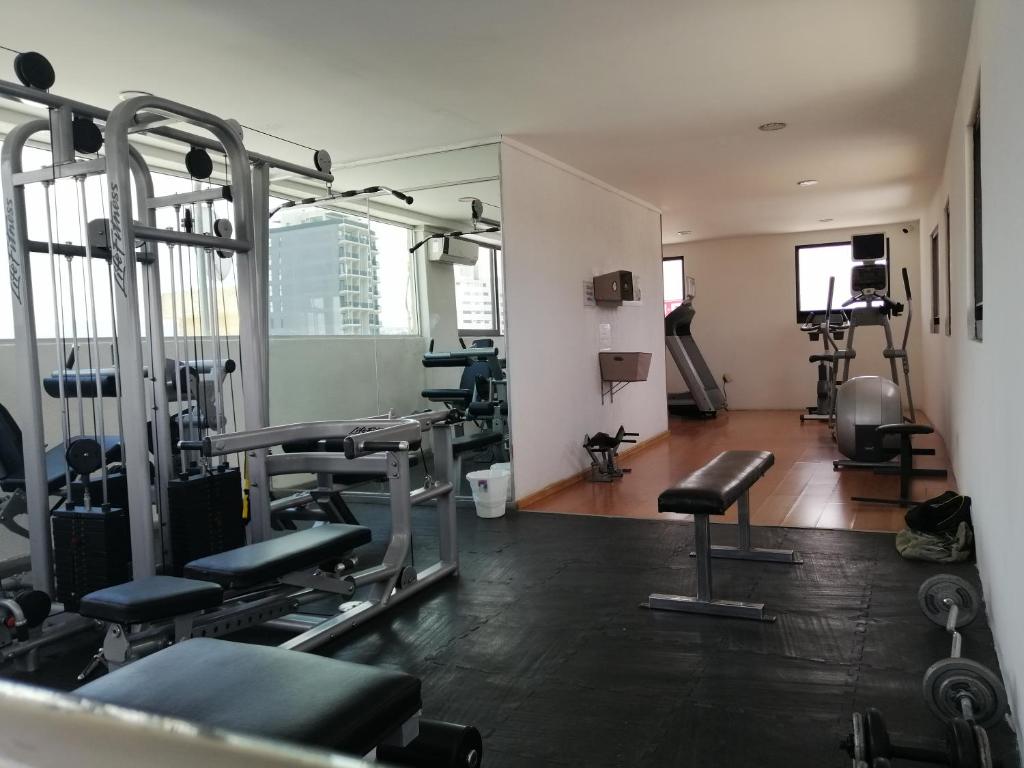 Fitness centrum a/nebo fitness zařízení v ubytování Hotel Campestre Inn