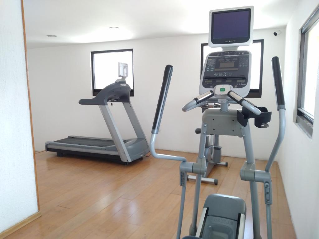 Fitness centrum a/nebo fitness zařízení v ubytování Hotel Campestre Inn