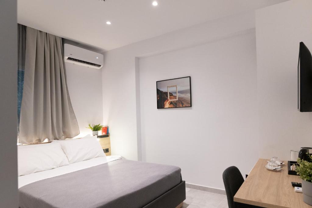A television and/or entertainment centre at White 9