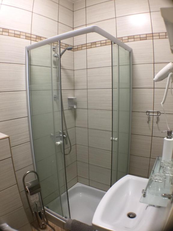 Koupelna v ubytování Patavár Panzió Étterem