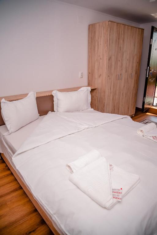 Pensiunea Happy Flowers - Deluxe Dubbele Of Dubbele Kamer