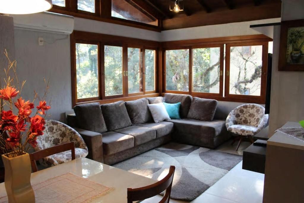 VILLA 306 - COBERTURA 3 DORM. EM COND. C/ PISCINA JUNTO AO CENTRO  VILLA 306 - COBERTURA 3 DORM. EM COND. C/ PISCINA JUNTO AO CENTRO