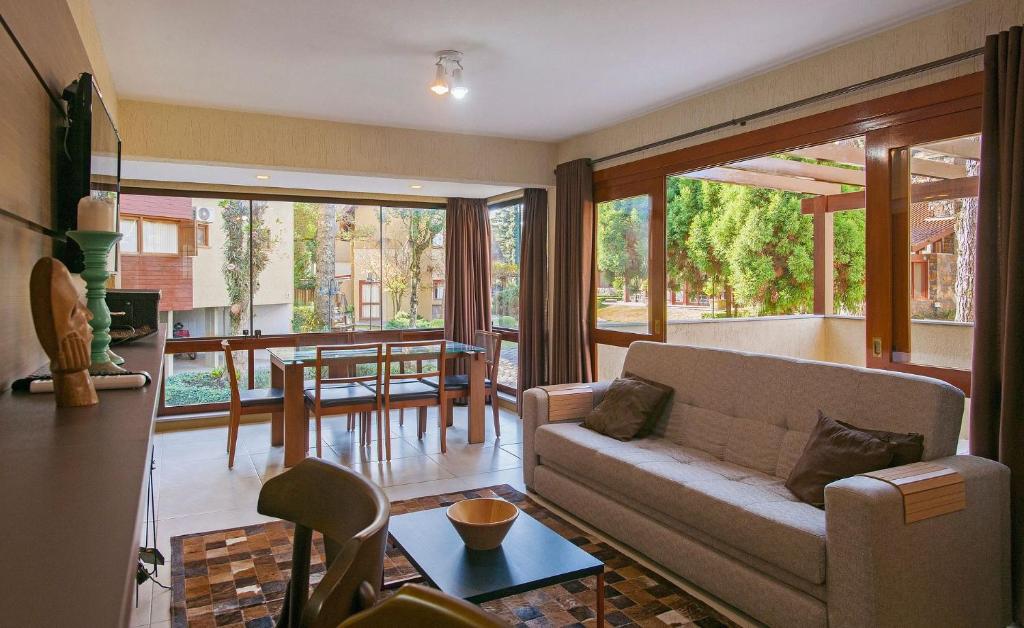 VILLA DEL FIORE 105 - 2 DORMITÓRIOS EM CONDOMÍNIO COM PISCINA!  VILLA DEL FIORE 105 - 2 DORMITÓRIOS EM CONDOMÍNIO COM PISCINA!