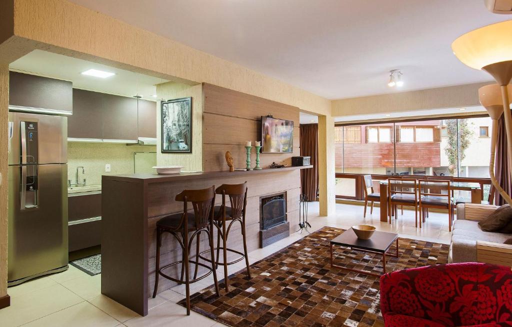 VILLA DEL FIORE 105 - 2 DORMITÓRIOS EM CONDOMÍNIO COM PISCINA!  VILLA DEL FIORE 105 - 2 DORMITÓRIOS EM CONDOMÍNIO COM PISCINA!