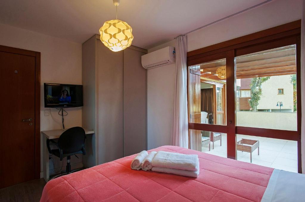 VILLA DEL FIORE 105 - 2 DORMITÓRIOS EM CONDOMÍNIO COM PISCINA!  VILLA DEL FIORE 105 - 2 DORMITÓRIOS EM CONDOMÍNIO COM PISCINA!