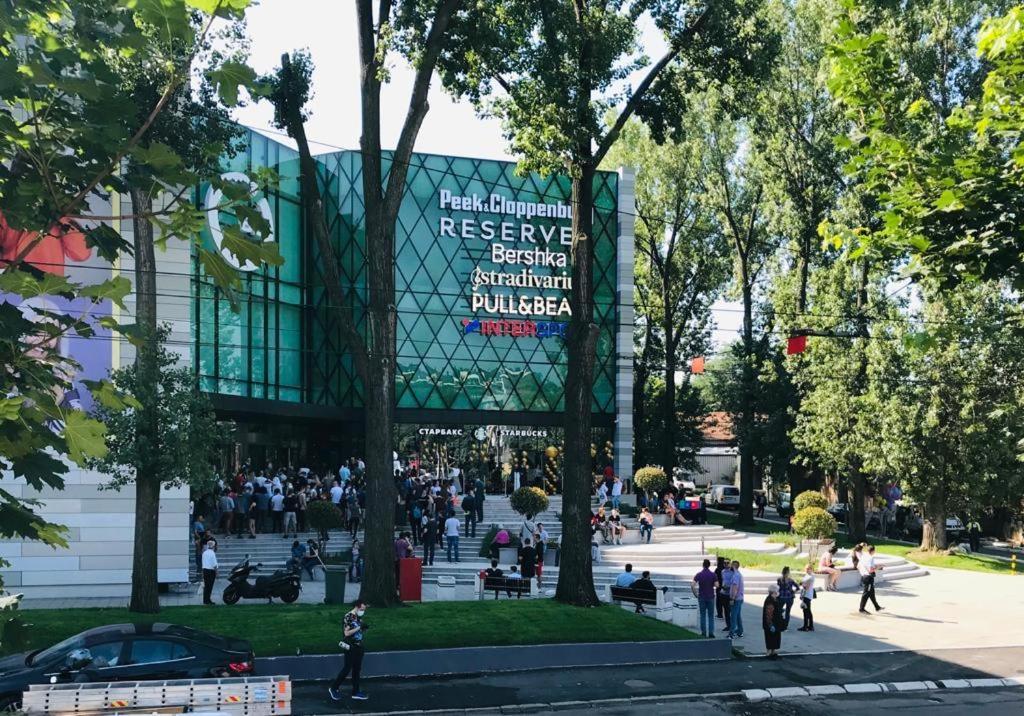 Гості Beo shooping centar