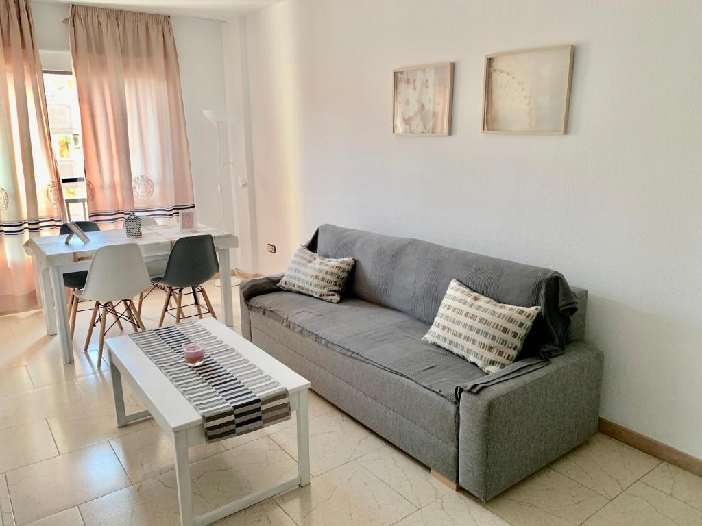 Posedenie v ubytovaní Apartamento Fuengirola R09 Edificio Ronda IV