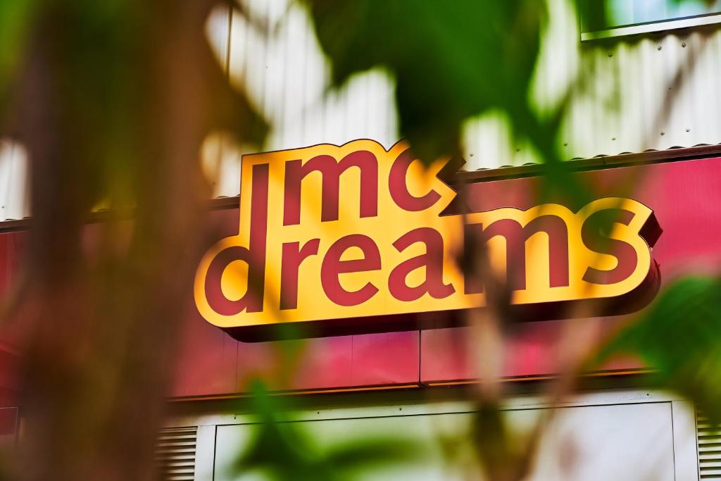 Certifikát, hodnocení, plakát nebo jiný dokument vystavený v ubytování McDreams Hotel München - Messe