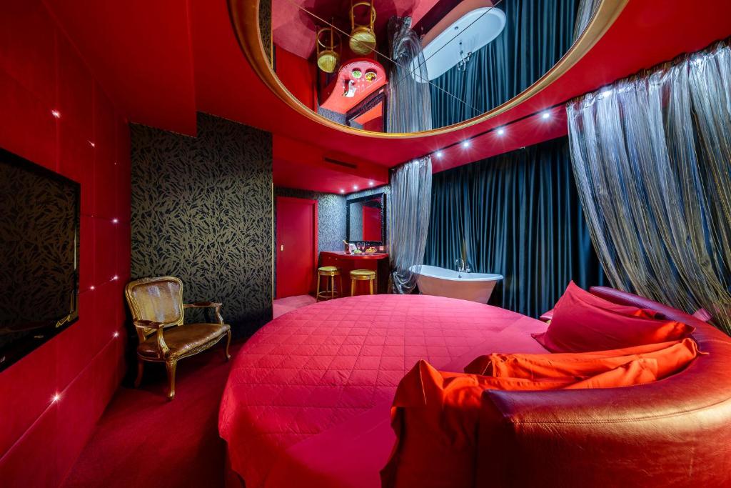 Postel nebo postele na pokoji v ubytování Base Hotel