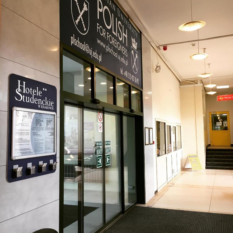 Piast Hotele Studenckie - Resim 14