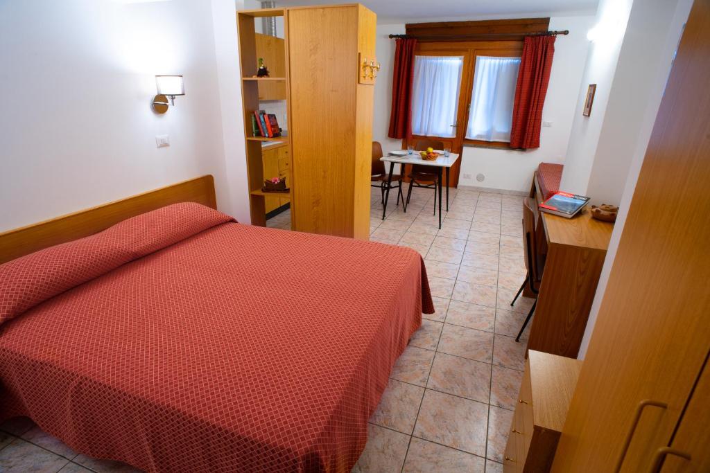 Residence Beau Sejour - Apartamento Con Vista Al Jardín