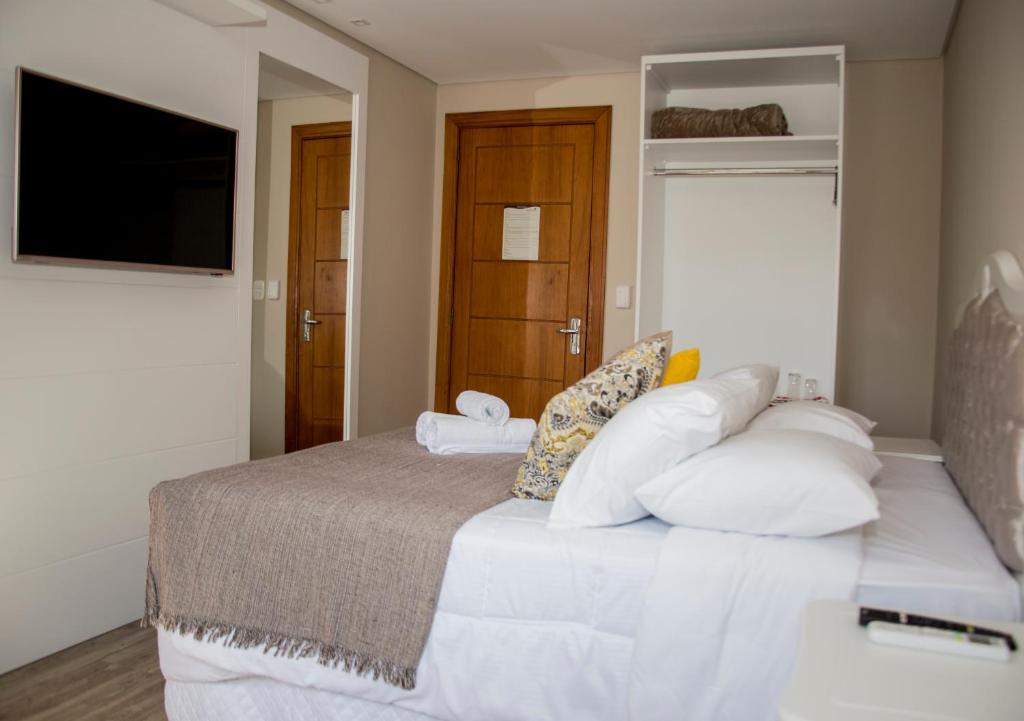 Pousada Caminho dos Plátanos  Pousada Caminho dos Plátanos