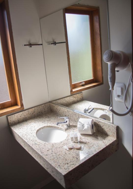 Pousada Caminho dos Plátanos  Pousada Caminho dos Plátanos