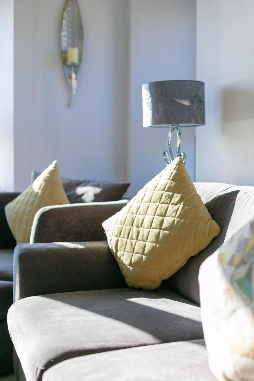 Coastal Retreat - Donnini Apartments