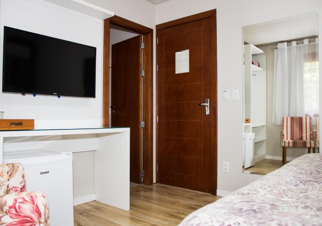 Pousada Caminho dos Plátanos  Pousada Caminho dos Plátanos