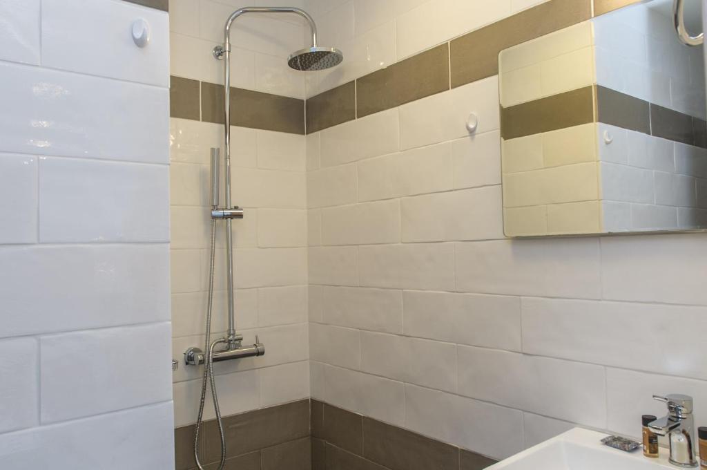 Koupelna v ubytování Tasos Rooms