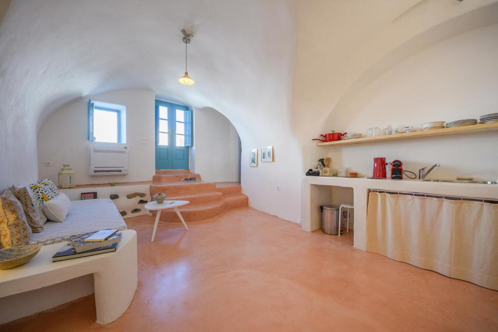 Cucina o angolo cottura di Santorinio Yellow House