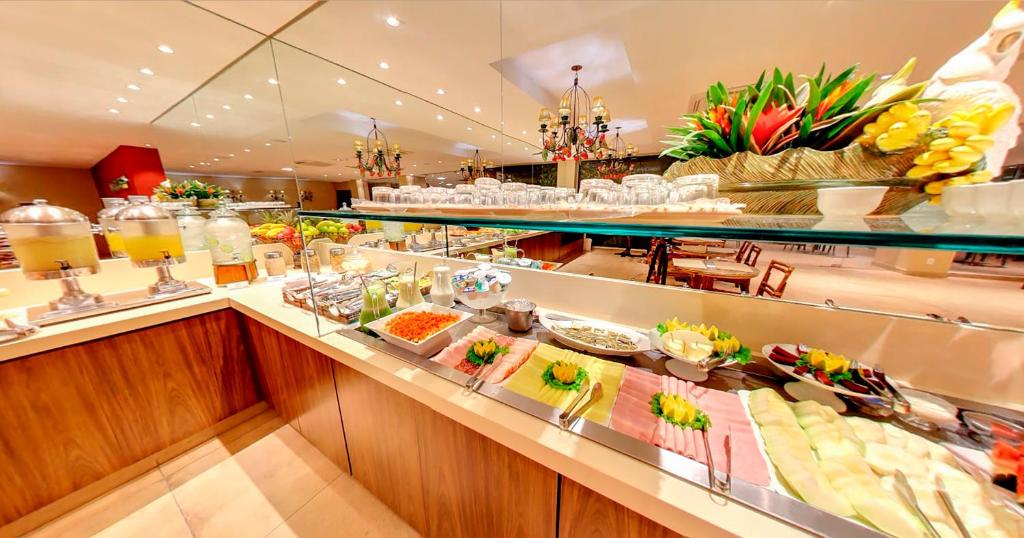  Amazon Plaza Hotel