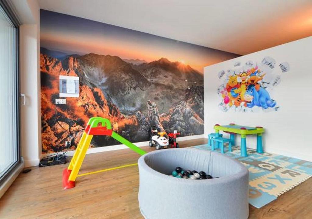 Detský klub v ubytovaní Apartament Marron 12 z sauną, bawialnią i widokiem na Skrzyczne - Dream Apart
