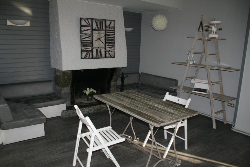 Fotografie z fotogalerie ubytování Hotel L'Ast v destinaci Banyoles