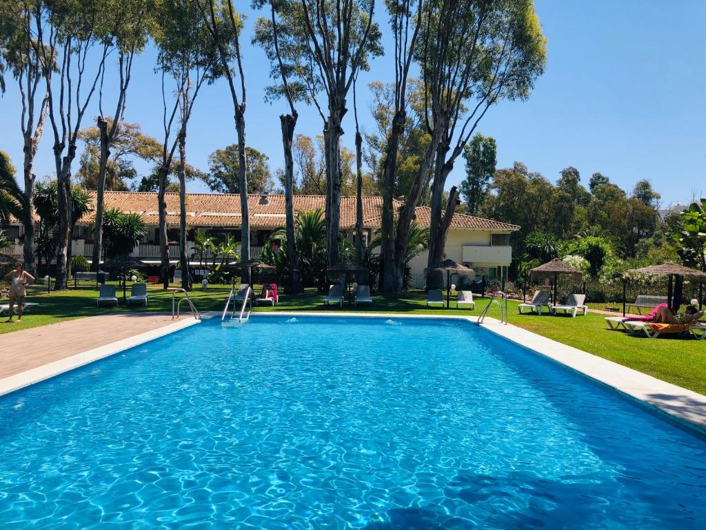Apartamento Flores en puerto Banus beach, Marbella ...