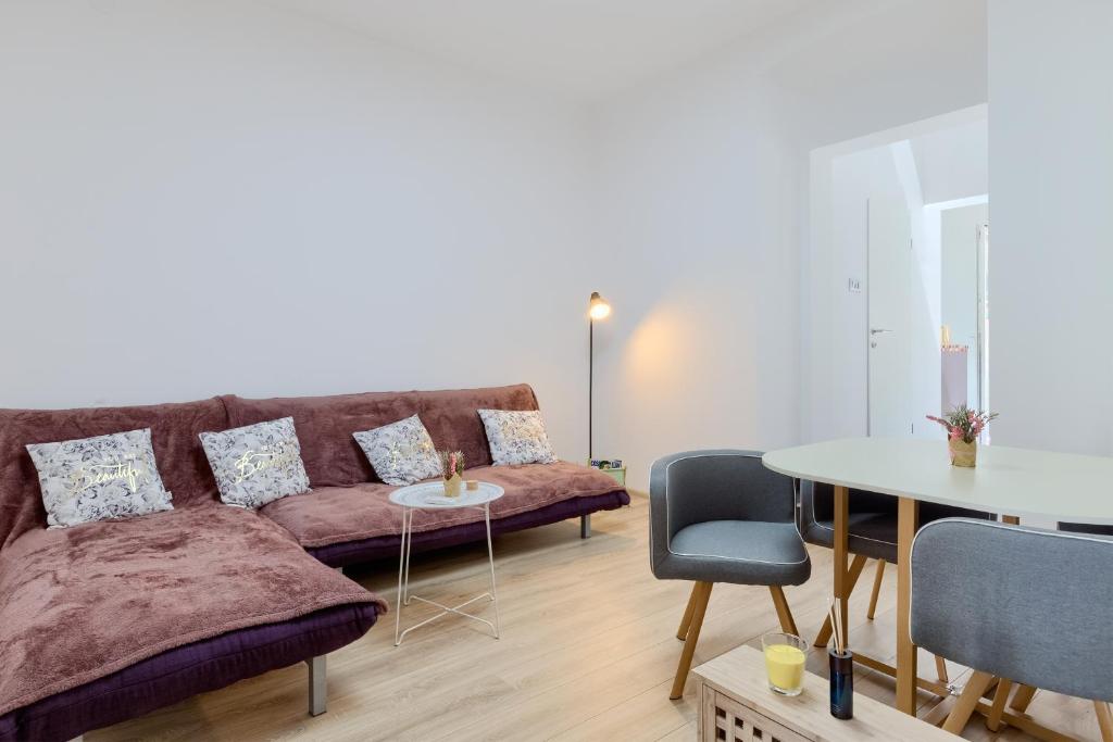 Posezení v ubytování Large apartment in city centre Pula!