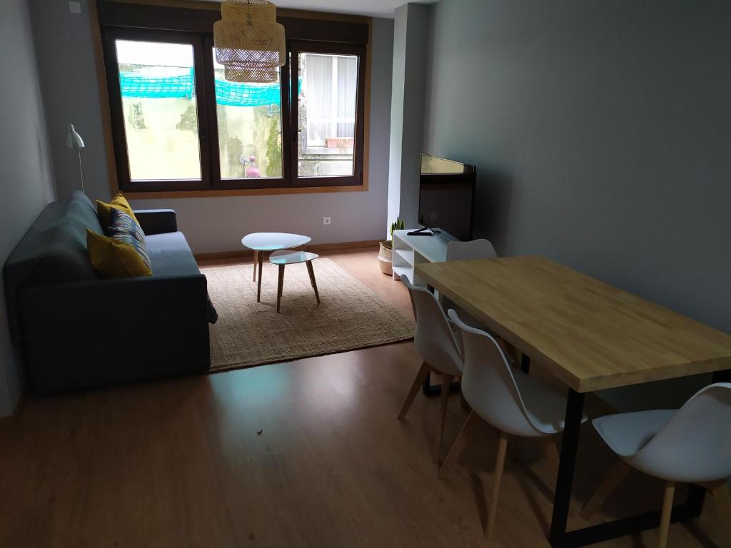 Posedenie v ubytovaní Apartamento F6