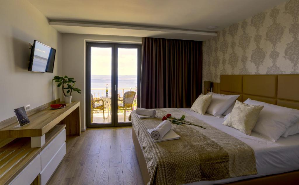 Villa Lenka and Mate Ivanac - 4