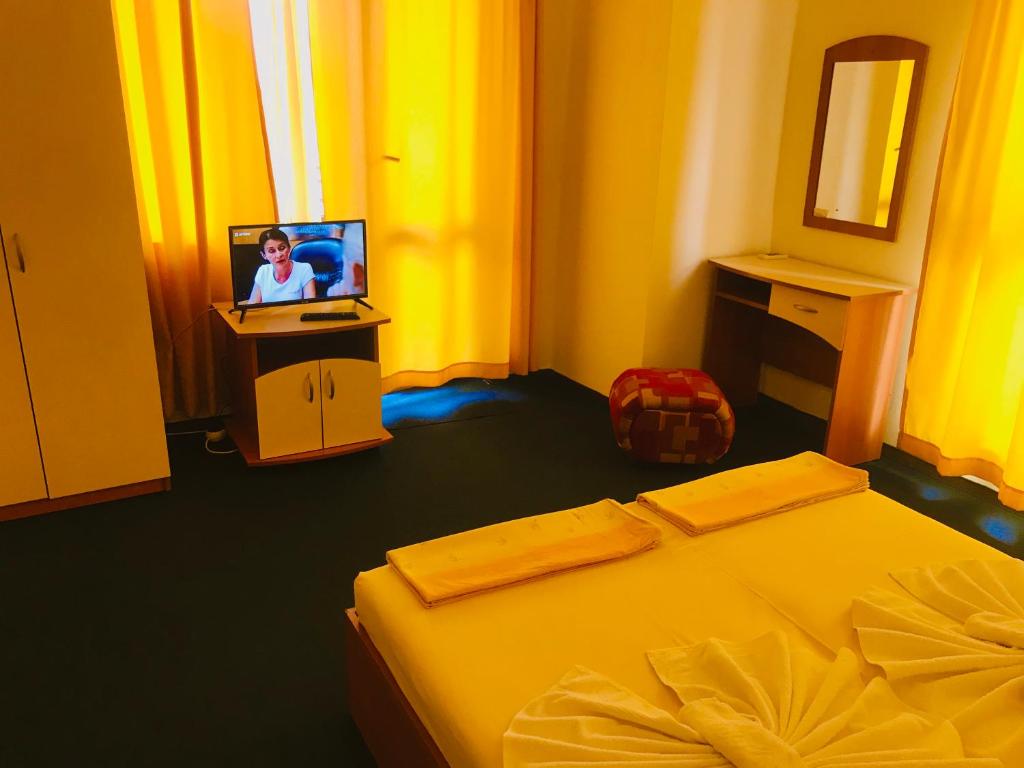 Family Hotel Friends - Camera Doppia Con Balcone