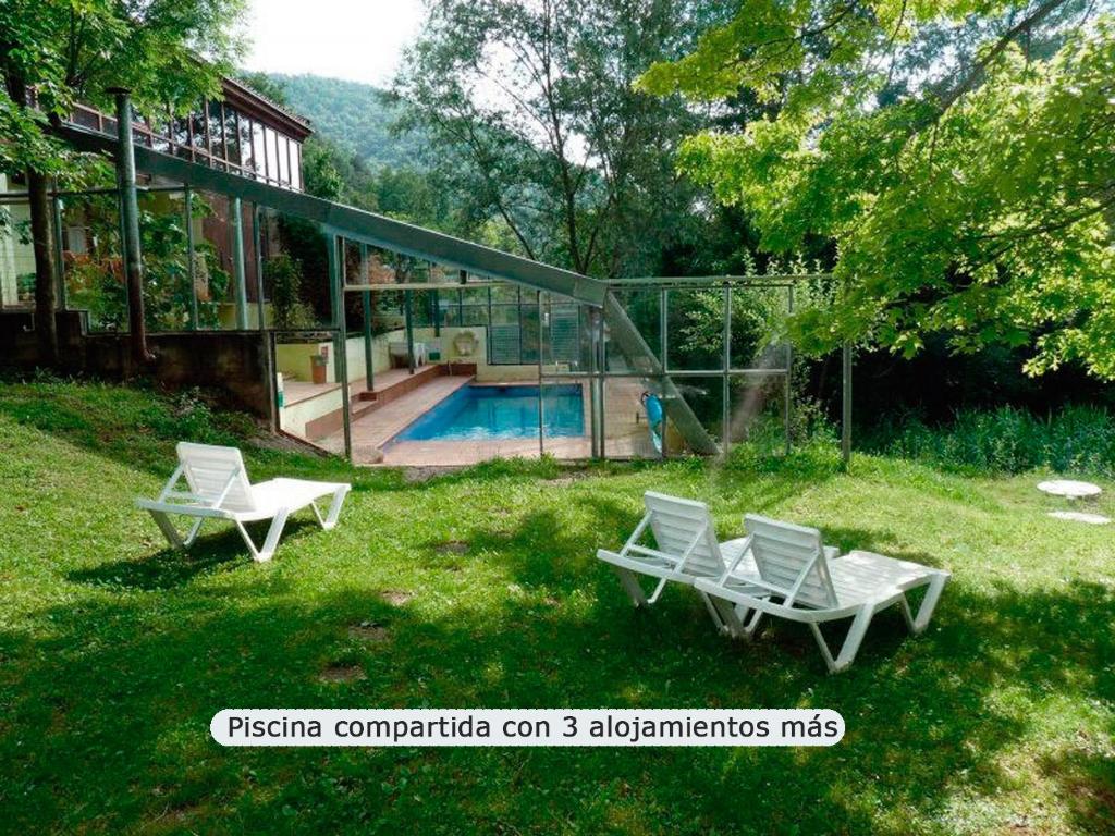 Bazén v ubytovaní La Rovirota, Casa Solar alebo v jeho blízkosti