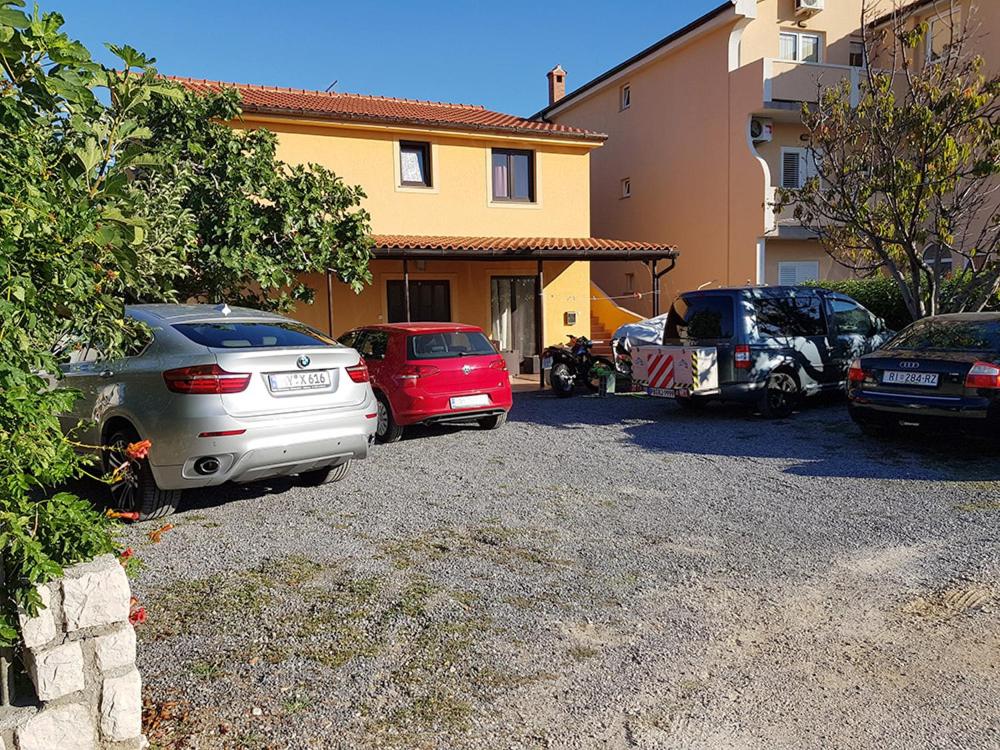 Fotografie z fotogalerie ubytování Apartments Damir 2838 v destinaci Lopar