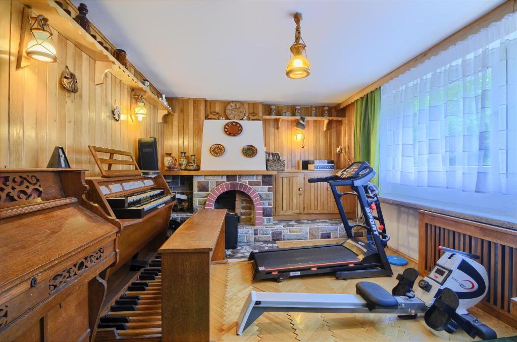 Fitness centrum a/nebo fitness zařízení v ubytování Apartament ANWAN