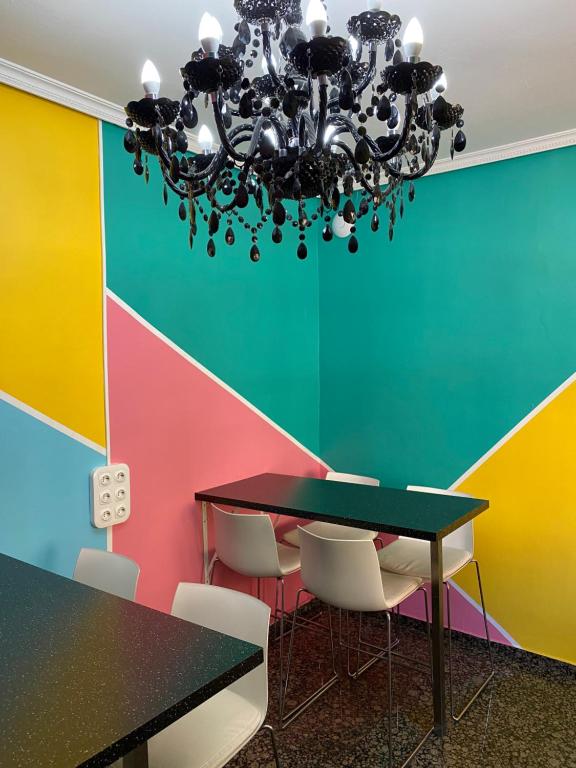 Imagen de la galería de Barbieri Sol Hostel, en Madrid