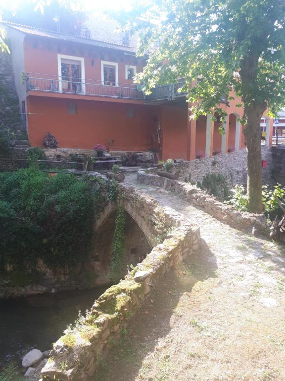 Zahrada ubytování River house_Casa junto al río