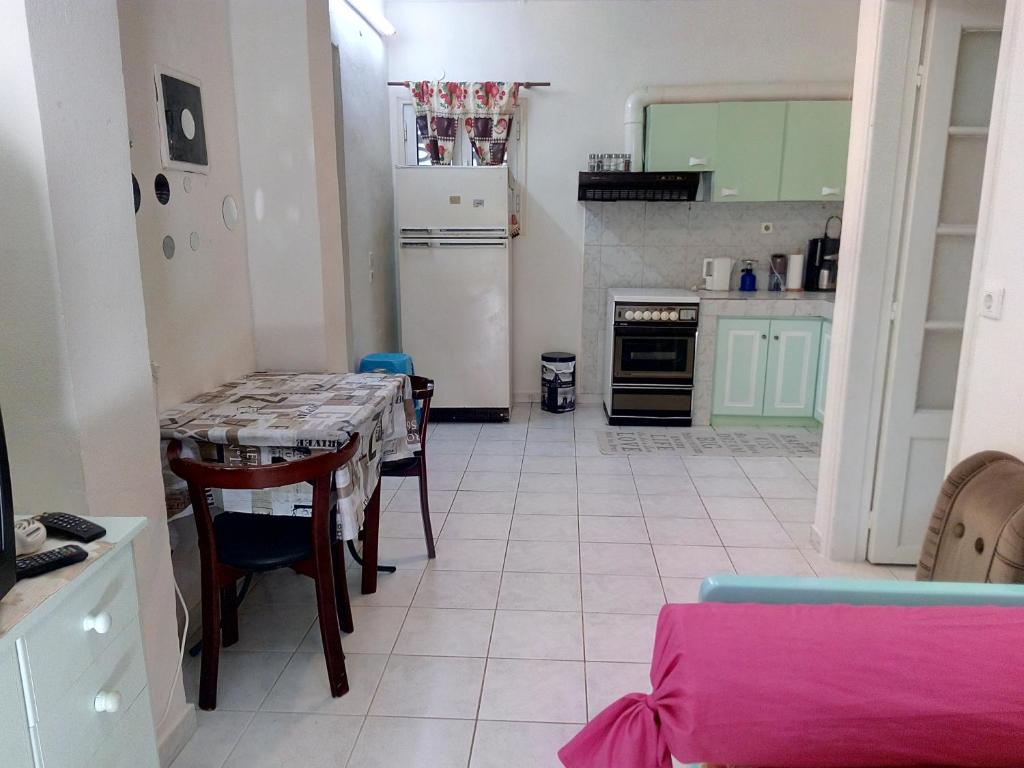 Kuchyň nebo kuchyňský kout v ubytování Cozy house 2