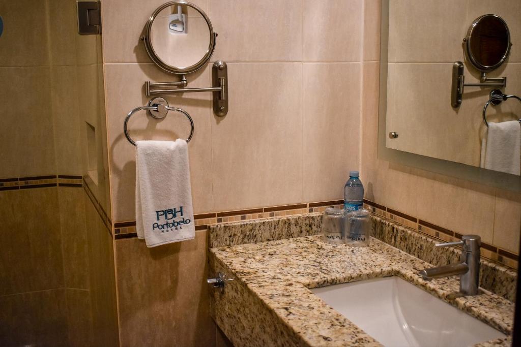 Koupelna v ubytování Hotel Portobelo