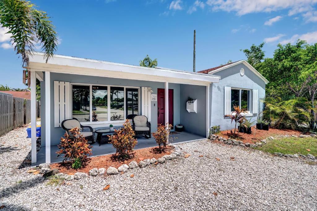 Cozy and Charming in SoSo, West Palm Beach (updated prices 2024)