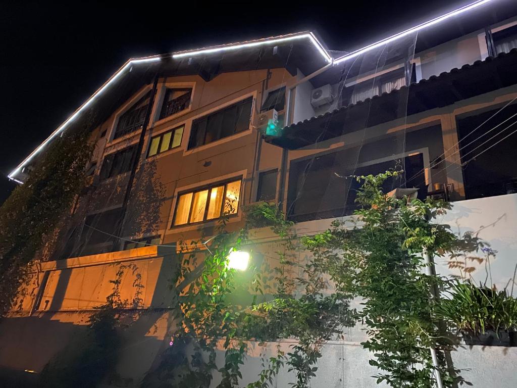  Hostel Thiany