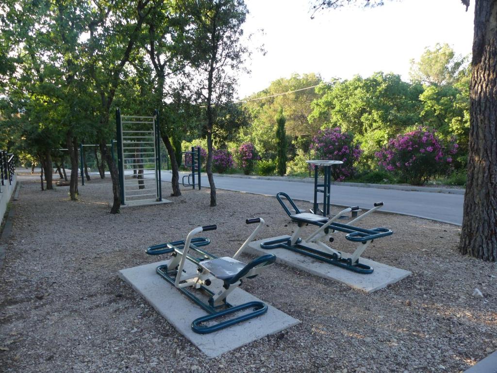 Fitness centrum a/nebo fitness zařízení v ubytování Blue Wave Mobile Home