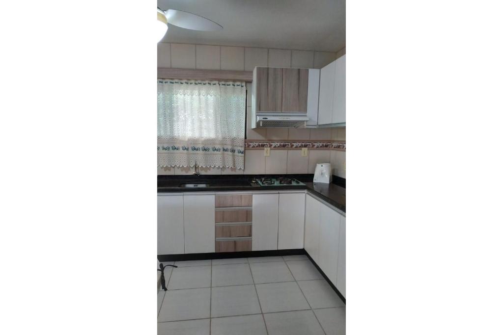  Casa em Bombinhas (Praia de Canto Grande) para 7 pessoas
