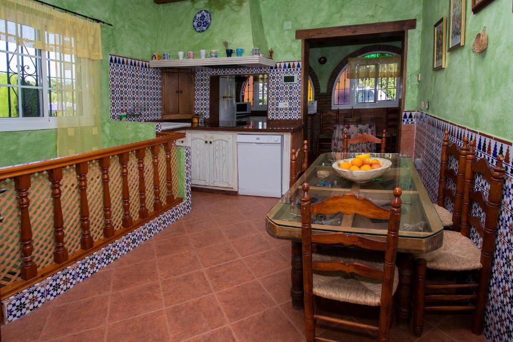Finquilla Caromar, Alhaurín de la Torre – Bijgewerkte prijzen ...