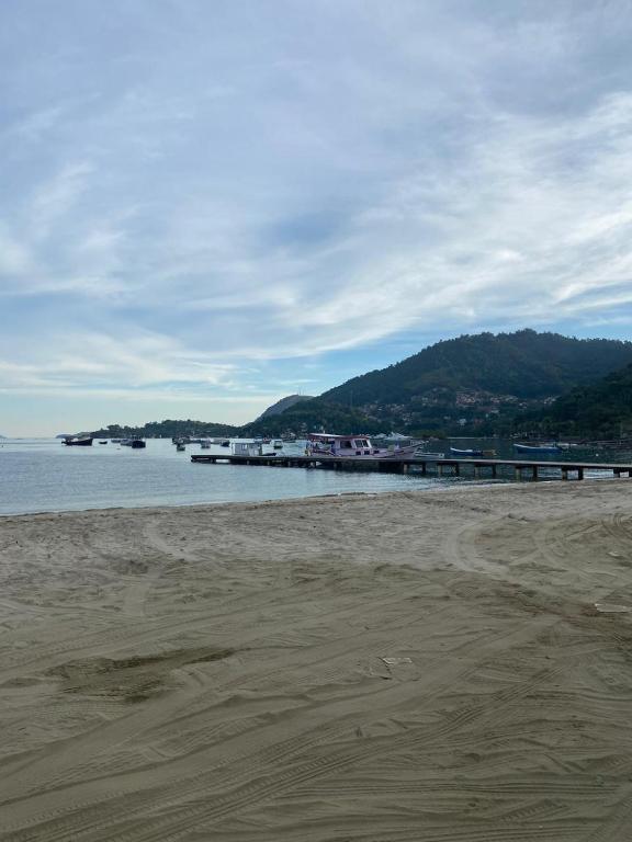  Flat Camorim em Angra dos Reis/RJ.