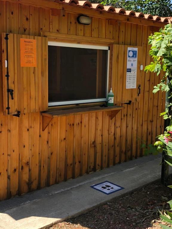 Fotografie z fotogalerie ubytování Savvas Apartments v destinaci Plitra