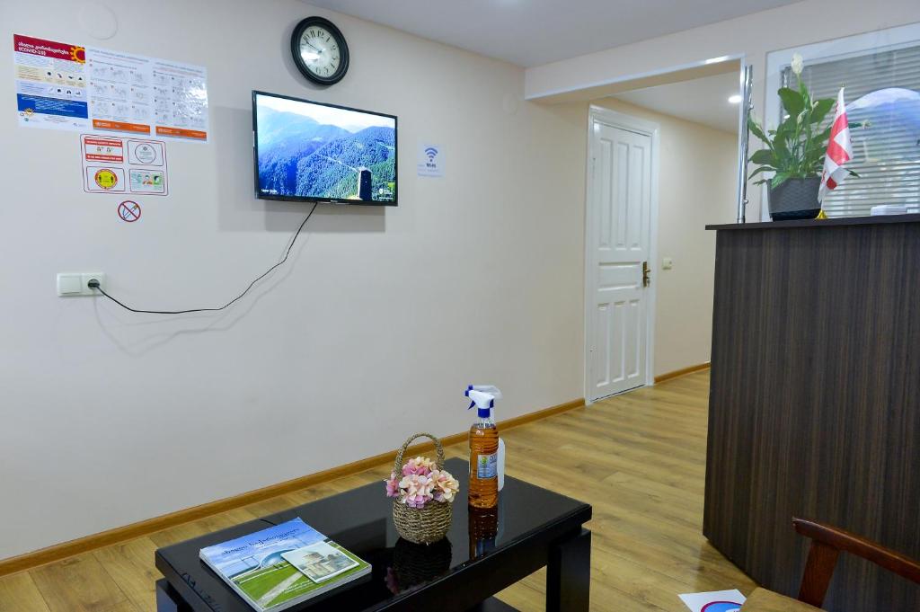 TV a/nebo společenská místnost v ubytování Cozy House