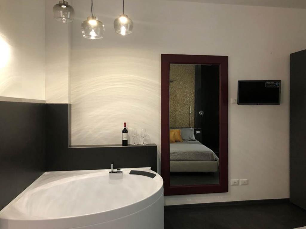 Romantic Apartment Verona - 8