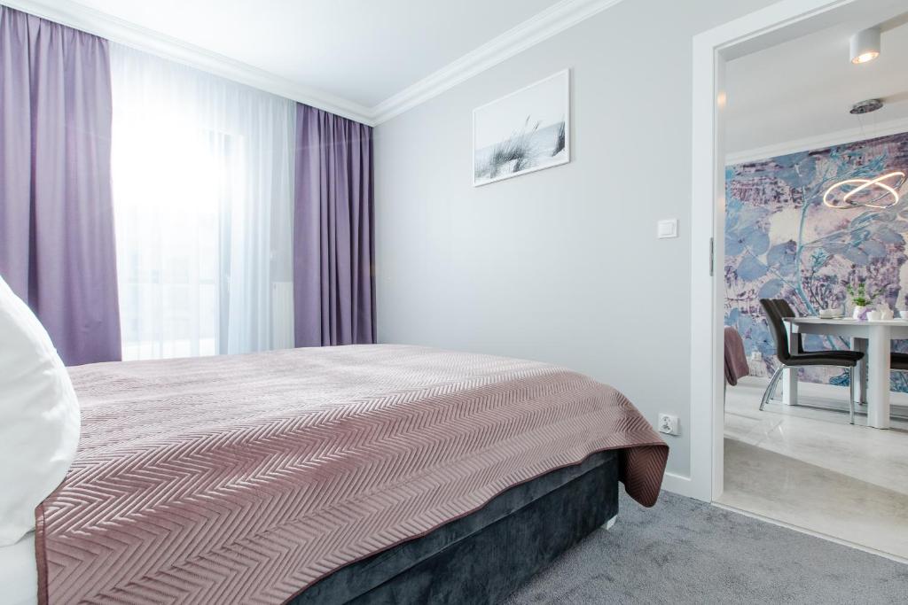 Zdjęcie z galerii obiektu Apartament LAWENDOWY Gardenia Dziwnów z widokiem na morze EPapartamenty w Dziwnowie