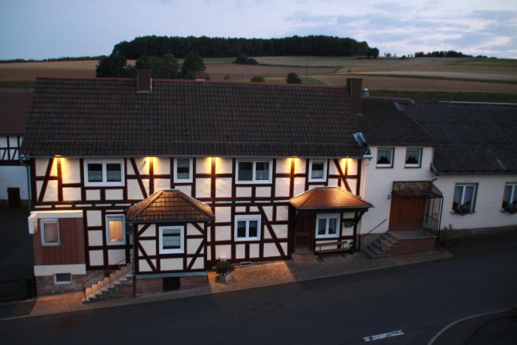 Zum Bergschlösschen - Two-Bedroom Apartment