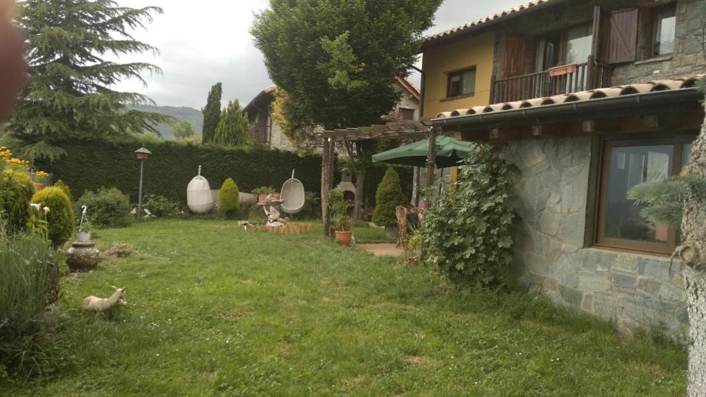 Zahrada ubytování Casa Rous