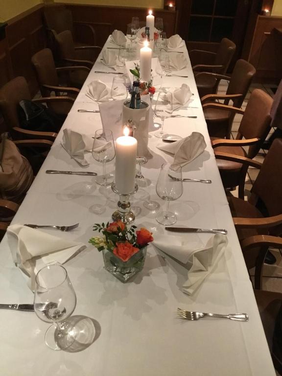 Nápoje v ubytování Hotel Zum Berggarten